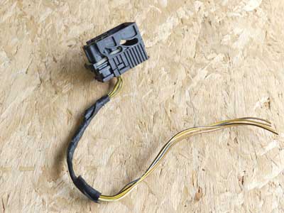 BMW 6 Pole 4 Wire Black Connector Plug w/ Pigtail 611313871902